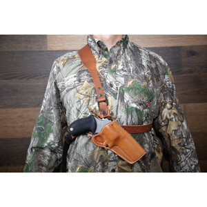 Holster Tracker 44mag 4'' barrel Holster Tracker 44mag 4'' barrel